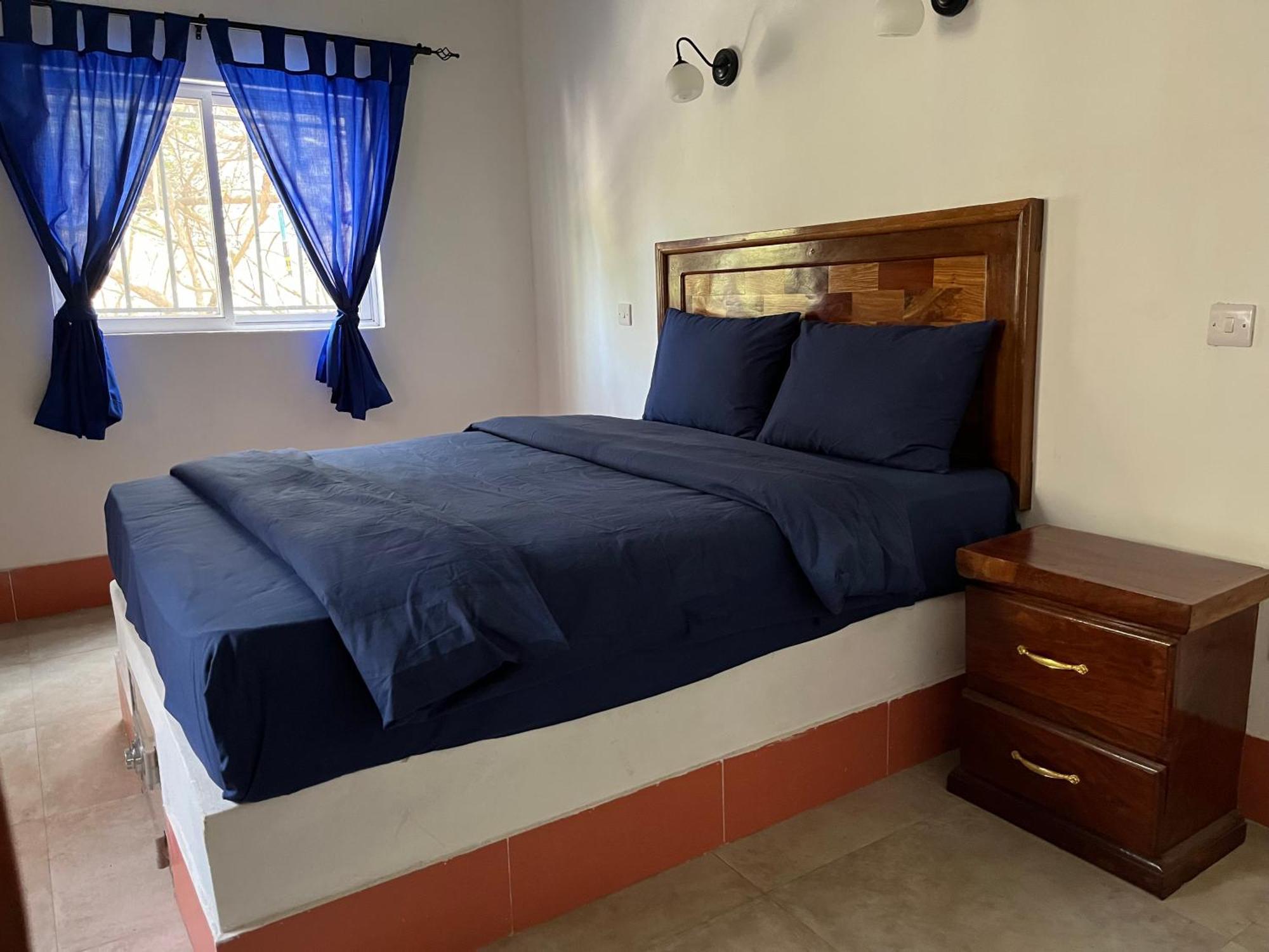 Footsteps Eco-Lodge Gunjur Екстер'єр фото