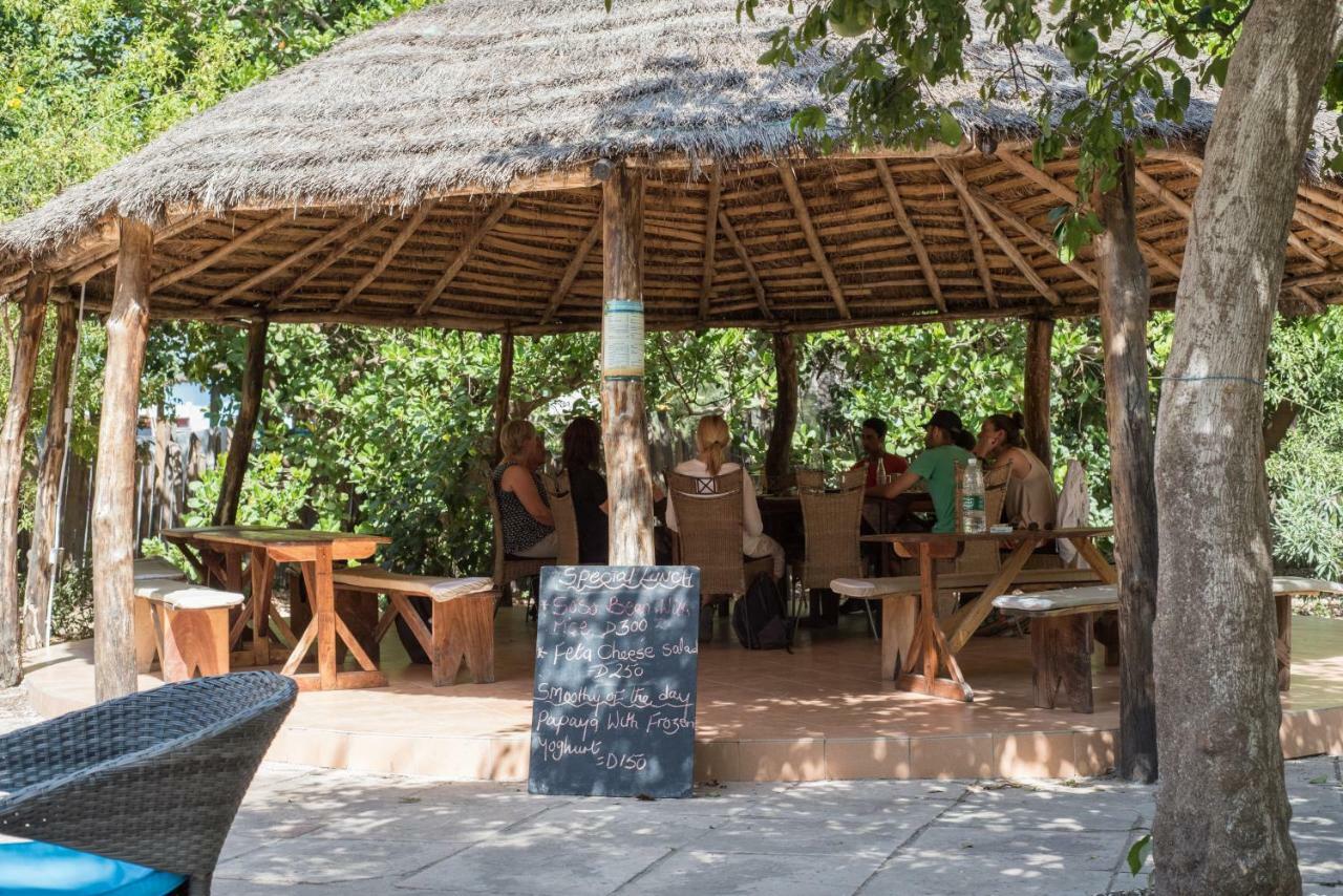 Footsteps Eco-Lodge Gunjur Екстер'єр фото